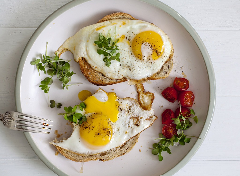 تخم‌مرغ کامل؛ یک غذای کم کالری و مفید