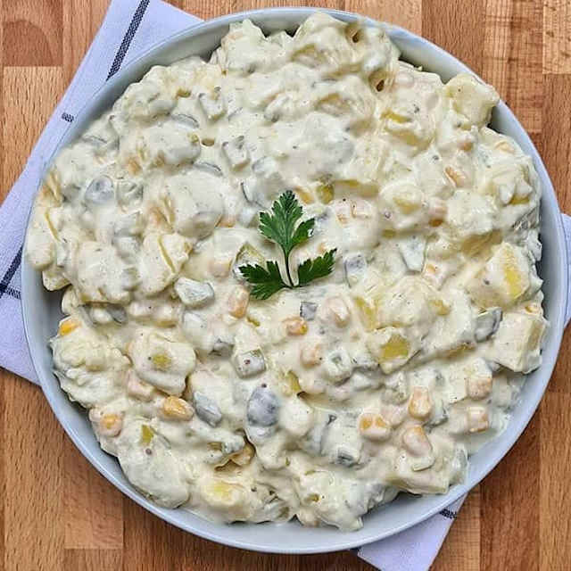 مراحل طرز تهیه سالاد سیب زمینی و شوید مراحل طرز تهیه سالاد سیب زمینی و شوید