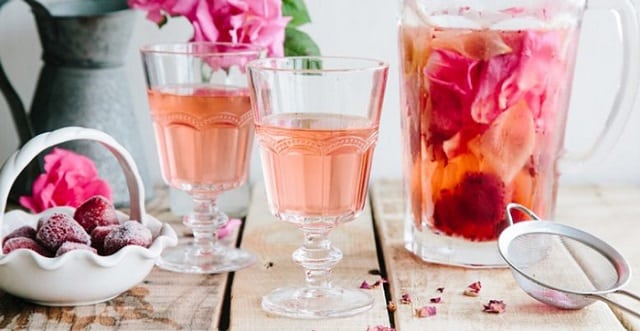 شربت‌های تابستانی مجلسی/ شربت گلاب
