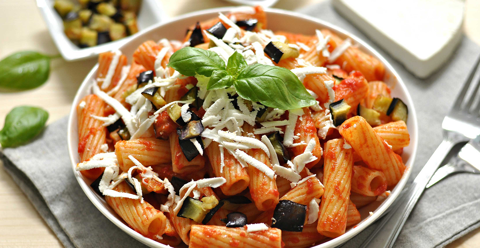 طرز تهیه پاستای ایتالیایی اصیل؛ پاستا ایتالیایی پنه ساده سبزیجات با سس مخصوص
