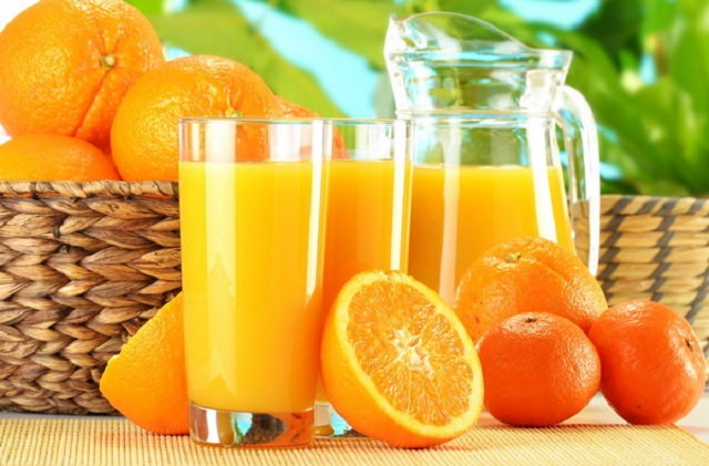 آب پرتقال برای درمان قطعی سیاهی و تیرگی دور چشم در طب سنتی