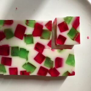 طرز تهیه ژله ویترینی رولی ژله خرده شیشه