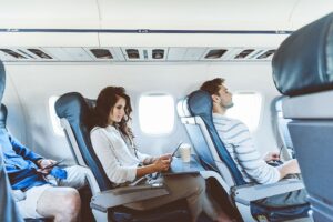 درمان ترس از سفر با هواپیما ؛ حواس خودتان را پرت کنید