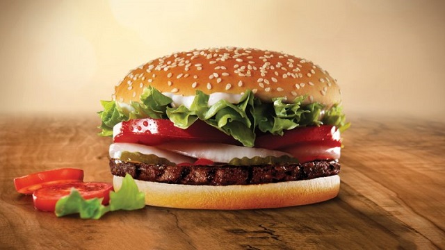تاریخچه ساندویچ همبرگر با گوشت چرخ کرده