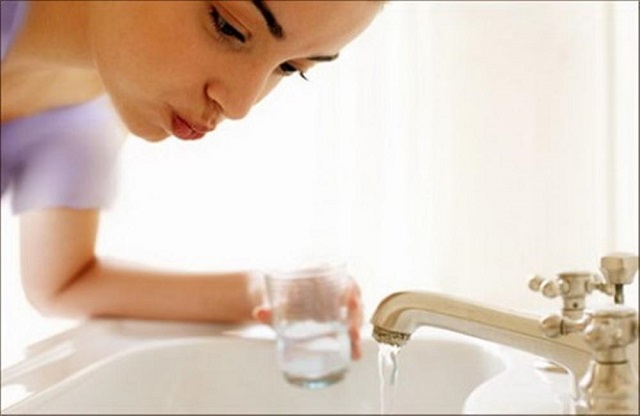 برای درمان آنفولانزا آب نمک غرغره کنید