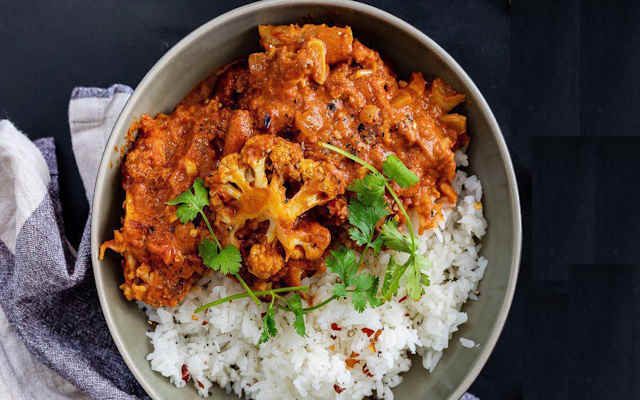 فوت و فن‌های خوشمزه شدن خورش گل کلم