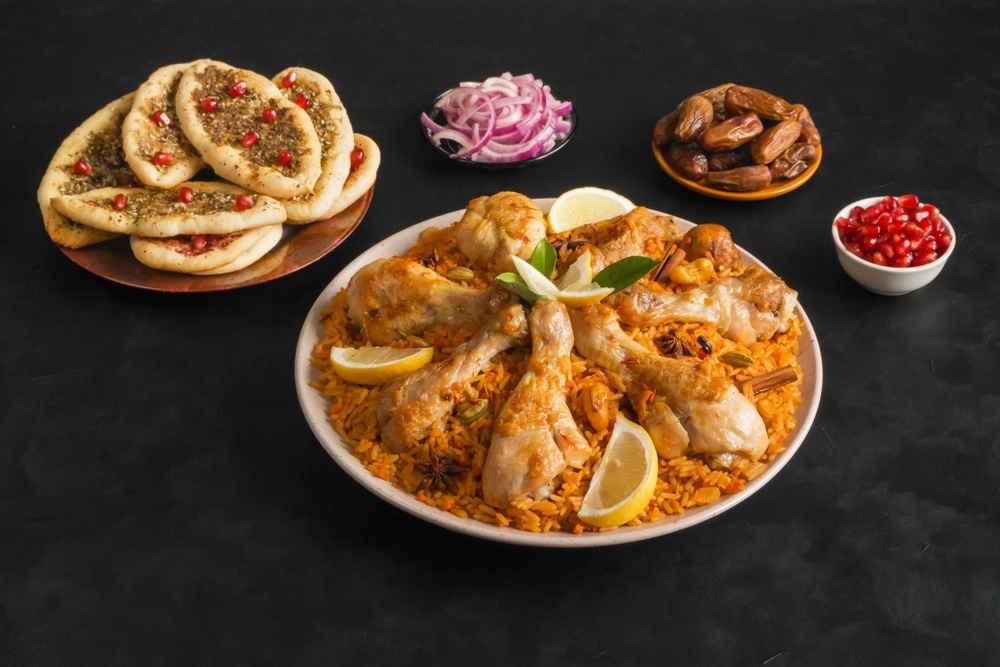طرز تهیه انواع مجبوس با مرغ، گوشت، ماهی یا میگو؛ یک پلوی عربی بسیار لذیذ