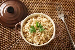 بررسی مواد مغذی برنج قهوه‌ای