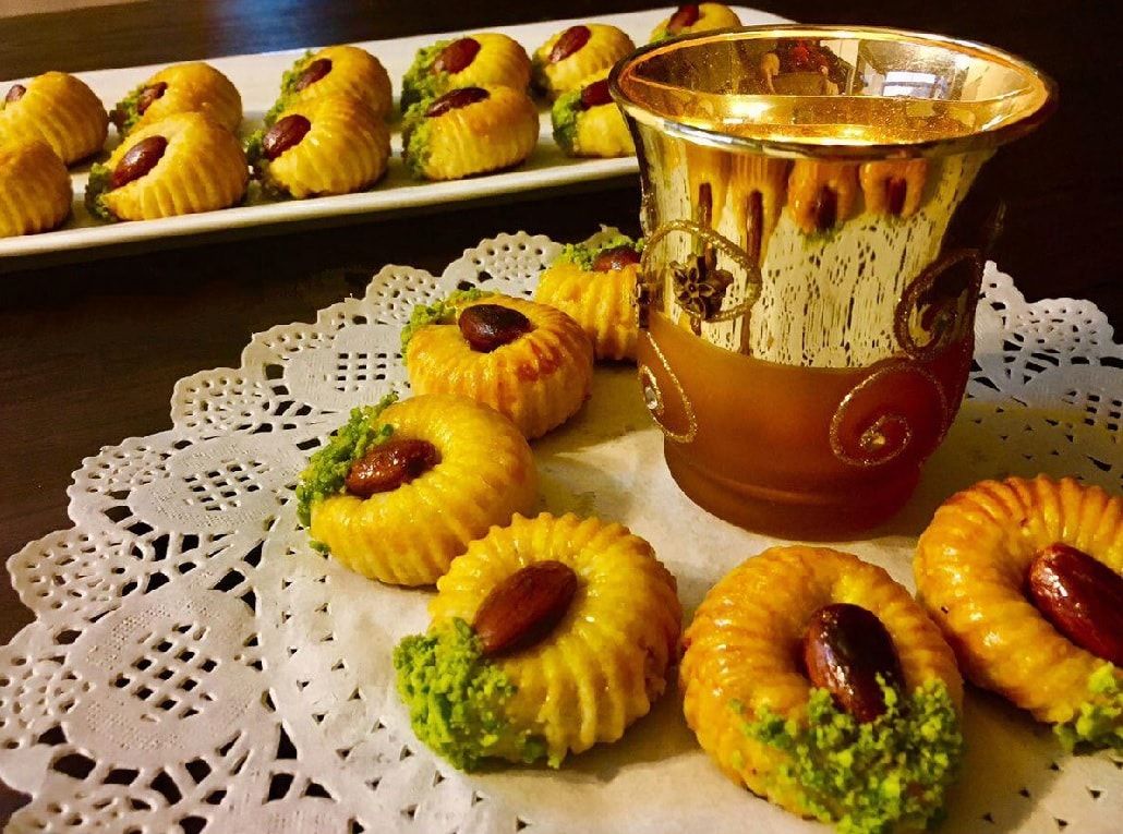 فوت و فن‌های طرز تهیه شیرینی تاتلی ترکیه‌ای در فر