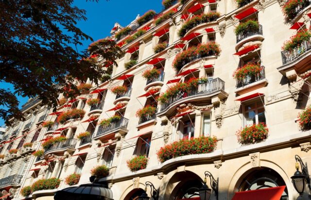 هتل پلازا آثن، فرانسه- هتل گران قیمت و لوکس جهان در سال 2020 