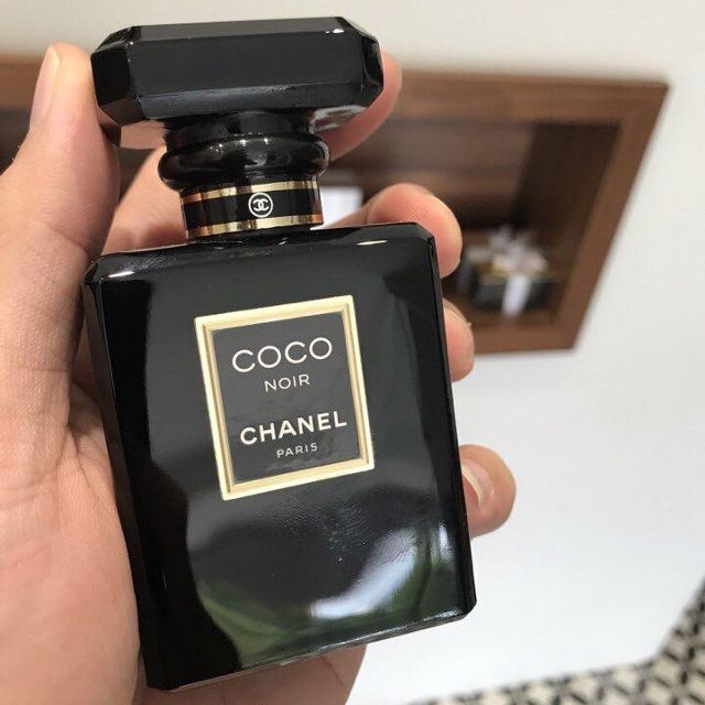 Chanel Coco Noir؛ بهترین عطرهای زنانه زمستانی