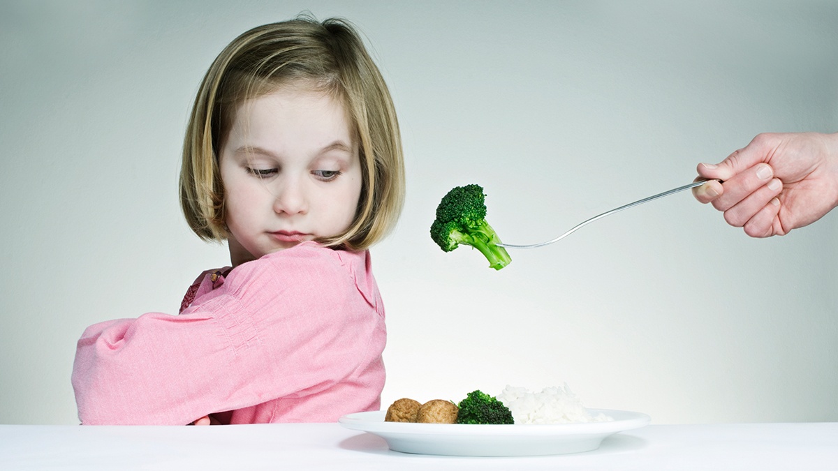 لیست بهترین و بدترین غذاها برای تغذیه مناسب کودکان بیش فعال و کم توجه
