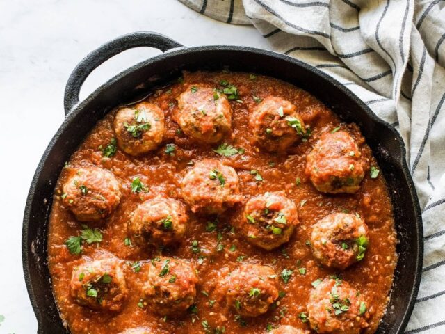 مراحل طرز تهیه خورش پرتقال با گوشت چرخ کرده مراحل طرز تهیه خورش پرتقال با گوشت چرخ کرده