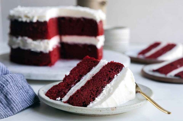 تغییر دستور پخت کیک ردولوت یا مخمل قرمز در سال های اخیر