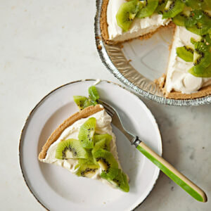 چیز کیک کیوی با ماست