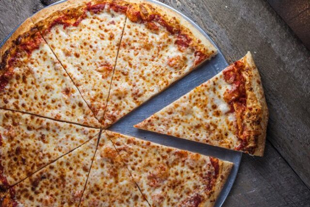 معروف ترین و خوشمزه ترین انواع پیتزاهای دنیا کدامند؟