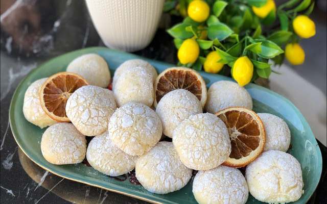 طرز تهیه ساده شیرینی ترکی قرابیه پرتقالی برای عید نوروز