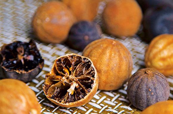 نکاتی درباره لیمو، لیمو عمانی و آبلیمو در ترکیب خورشت قورمه سبزی اهوازی