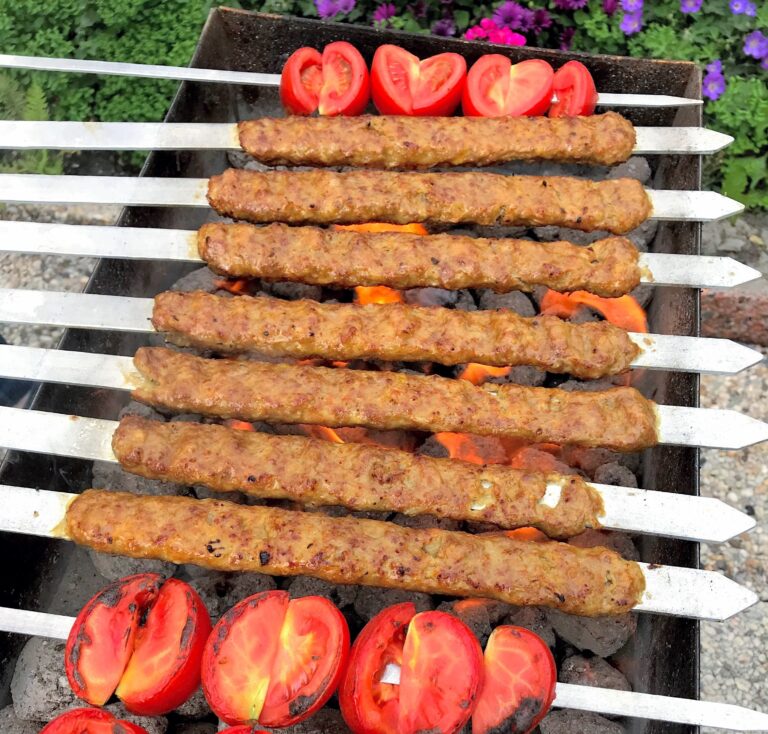 نکات و فوت و فن‌های طرز تهیه کباب کوبیده با سویا