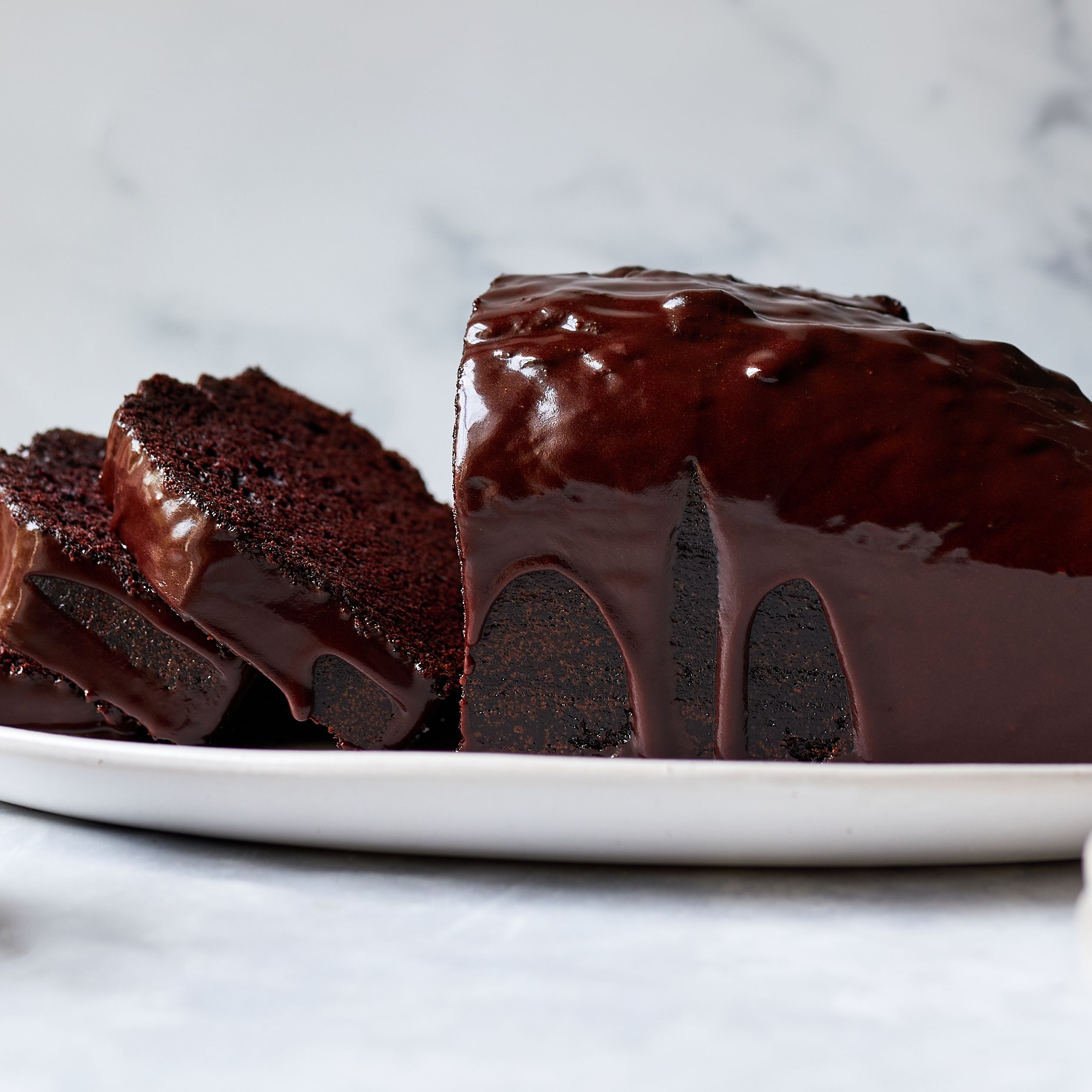 طرز تهیه کیک ارده شکلاتی در فر و بدون فر