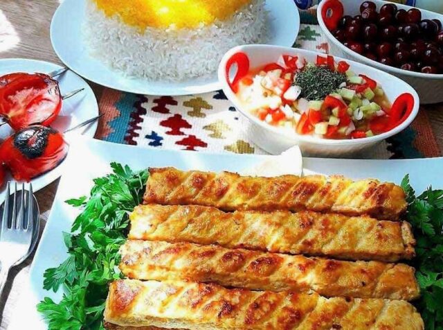 طرز تهیه ۱۵ کباب مجلسی ایرانی در خانه به روش بازاری و رستورانی