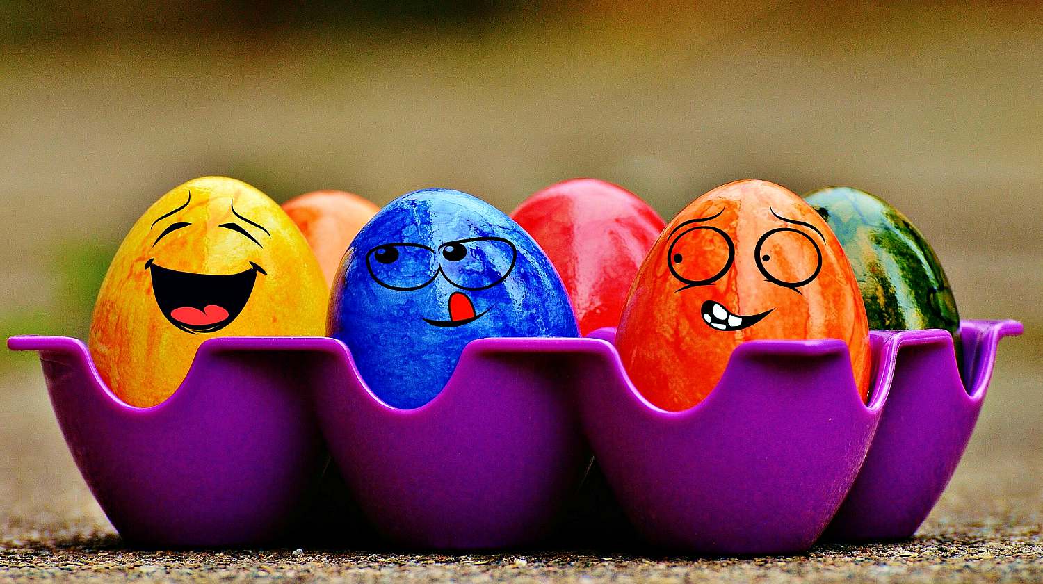 آموزش رنگ کردن تخم مرغ با استفاده گواش