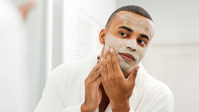 راهنمای خرید محصولات مراقبت از پوست مردانه