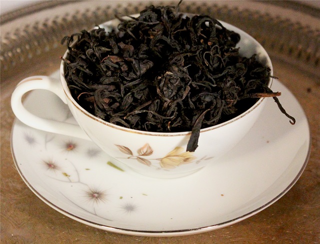 نکاتی که باید در مورد نحوه دم کردن چای ایرانی بدانید