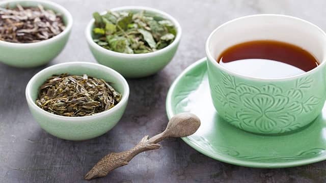 چای گیاهی و دمنوش دقیقاً چیست؟
