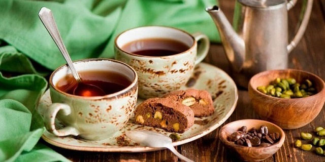 چای سیاه جزو محبوب ترین انواع نوشیدنی گرم
