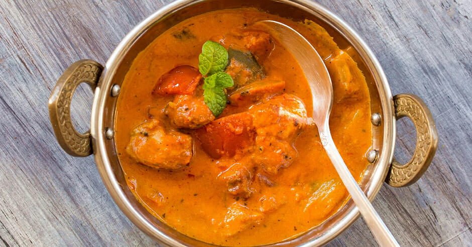 چیکن تیکا ماسالا از محبوب ترین غذاهای گوشتی هندی با مرغ