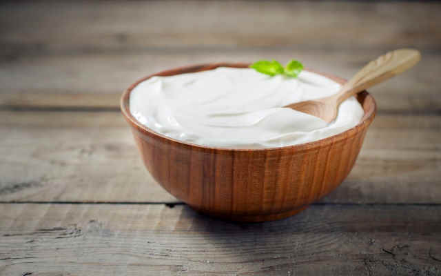 مراحل طرز تهیه کشک مایع با ماست
