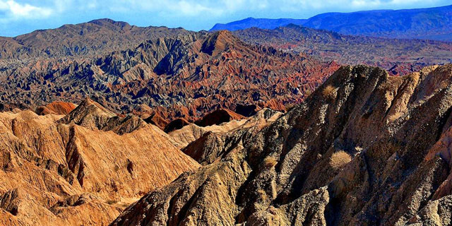 کوه های مریخی چابهار از زیباترین مکان های گردشگری ایران