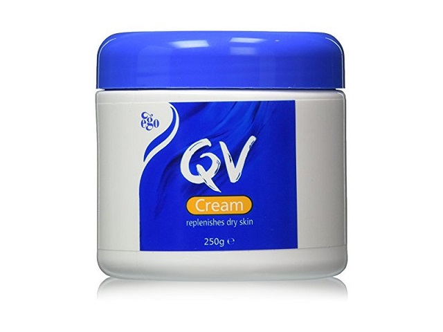 کرم مرطوب کننده کیووی (QV Replenishes dry skin)