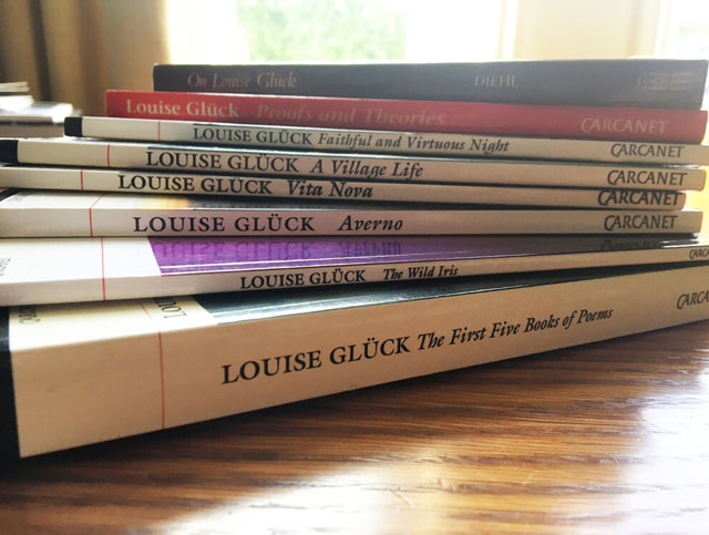 انتشار اولین دفترهای شعر لوییز گلیک