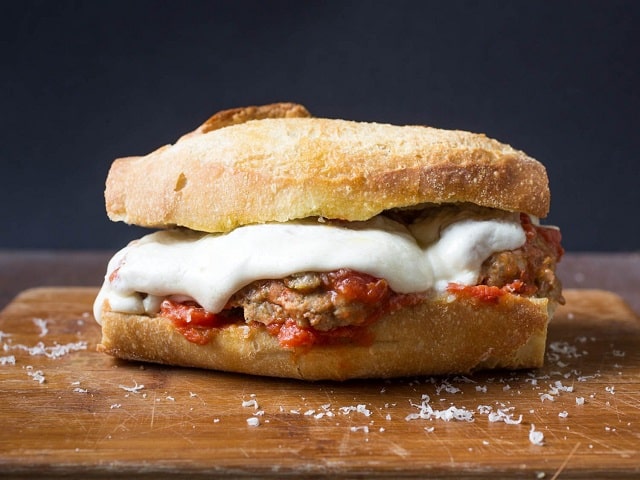 فوت و فن های طرز تهیه ساندویچ کوفته ایتالیایی
