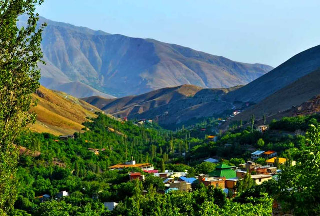 روستای افجه، طبیعتی بکر بیخ گوش پایتخت برای کمپینگ اطراف تهران