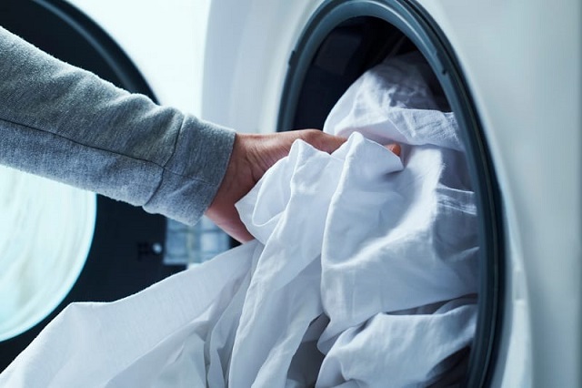 شستن انواع پرده پارچه ای با ماشین لباسشویی
