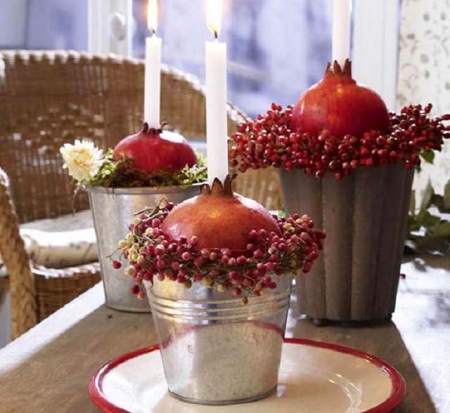 تزئین میز شب یلدا با شمع انار