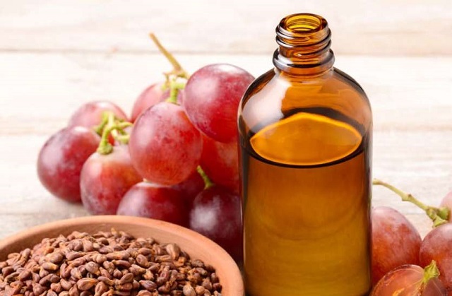 مصرف خوراکی روغن هسته انگور مفید است یا مضر؟