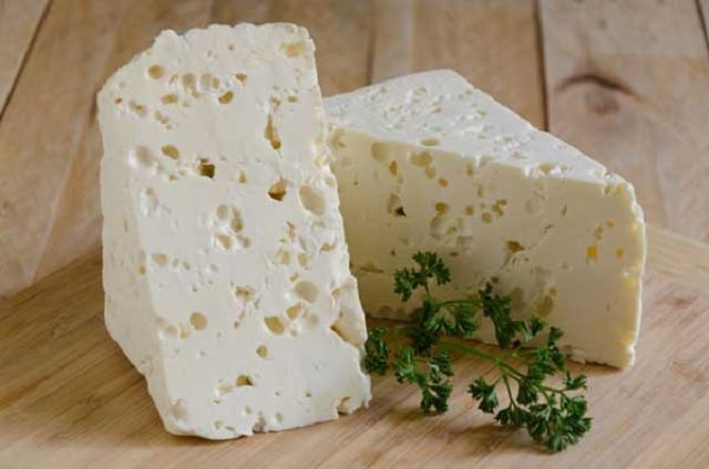 فوت و فن های طرز تهیه پنیر لیقوان