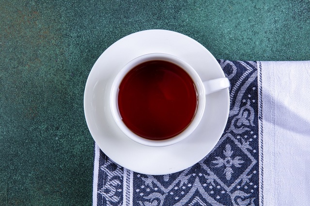 چای داغ؛ جزو مایعات گرم برای درمان سرماخوردگی