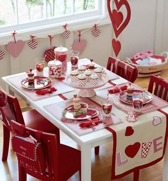 تزیین میز عاشقانه با ایده‌های رمانتیک و خاص