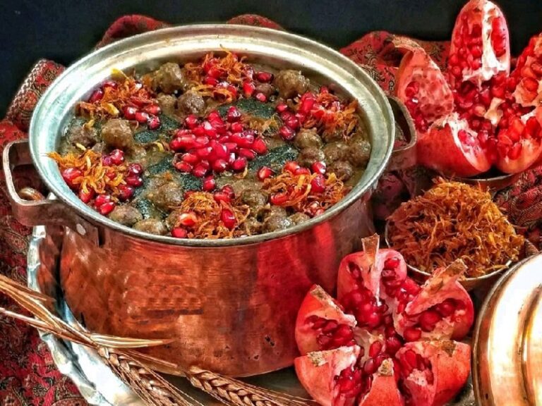 20 مدل طرز تهیه آش مخصوص شب یلدا شهرهای مختلف + فیلم