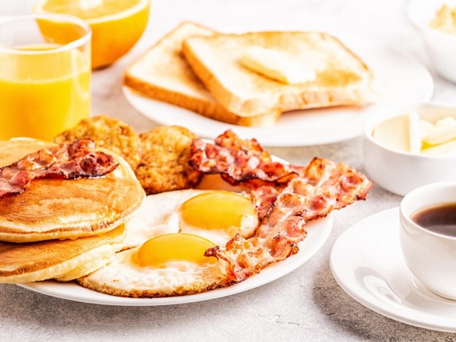 سوالات متداول در مورد انواع صبحانه آمریکایی