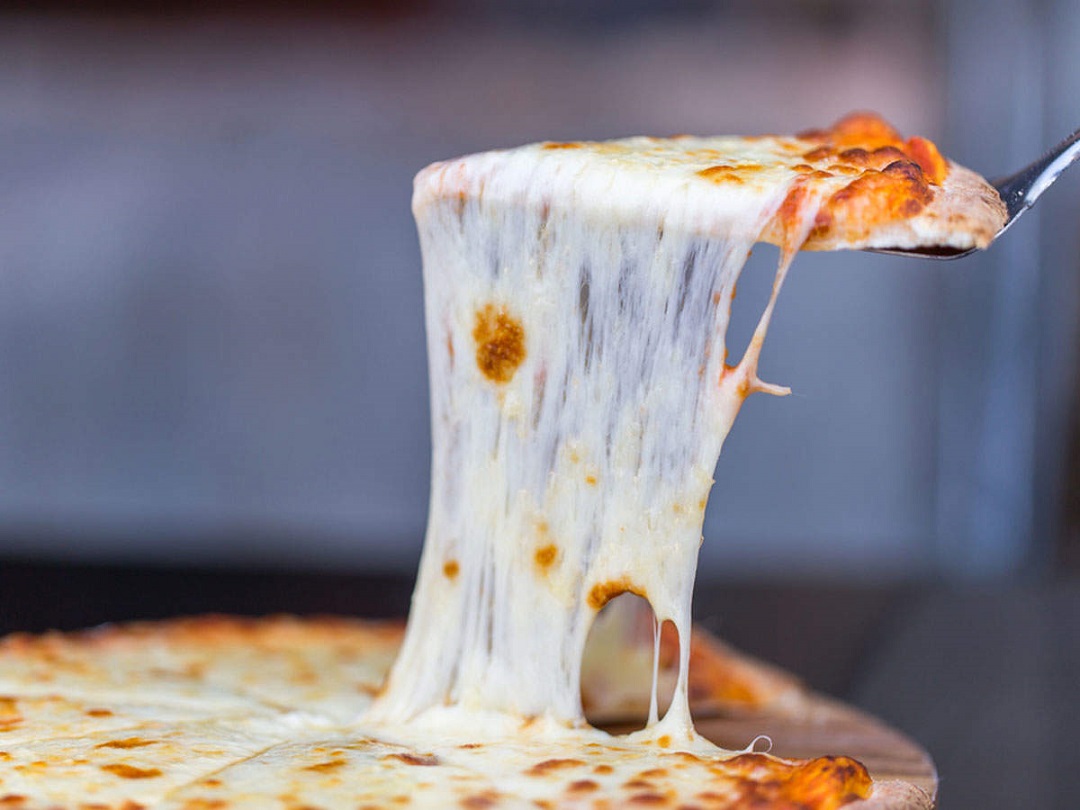 انواع غذا با پنیر پیتزا از غذاهای سه سوته