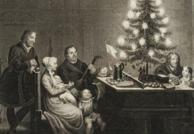 جشن کریسمس از چه زمانی آغاز شد؟