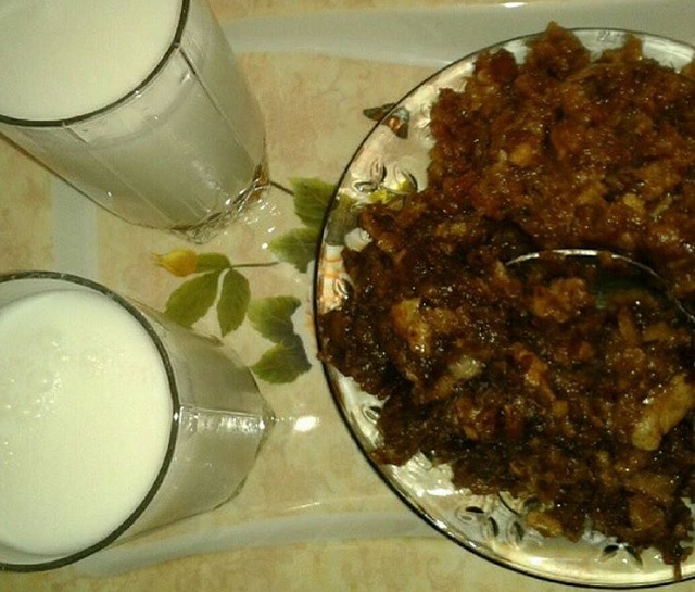 رسم غذای شب یلدا در سیستان بلوچستان