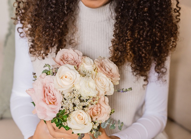 گل‌های سفید از جدیدترین مدل‌های گل برای ولنتاین