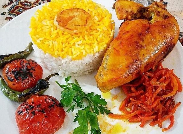 زرشک پلو با مرغ، غذای مجلسی ایرانی